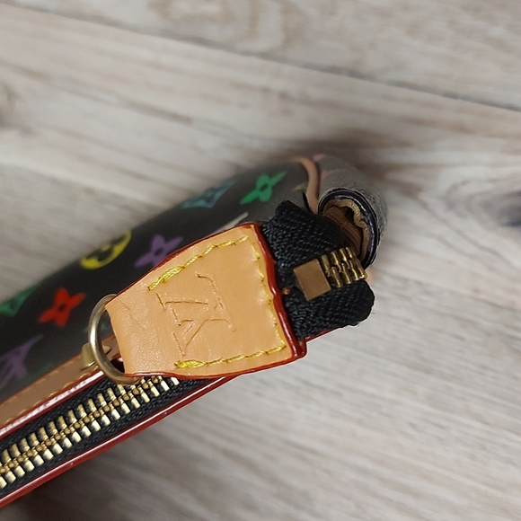 Inspired L/V Multicolor Monogram Pochette - Picture 3 of 9